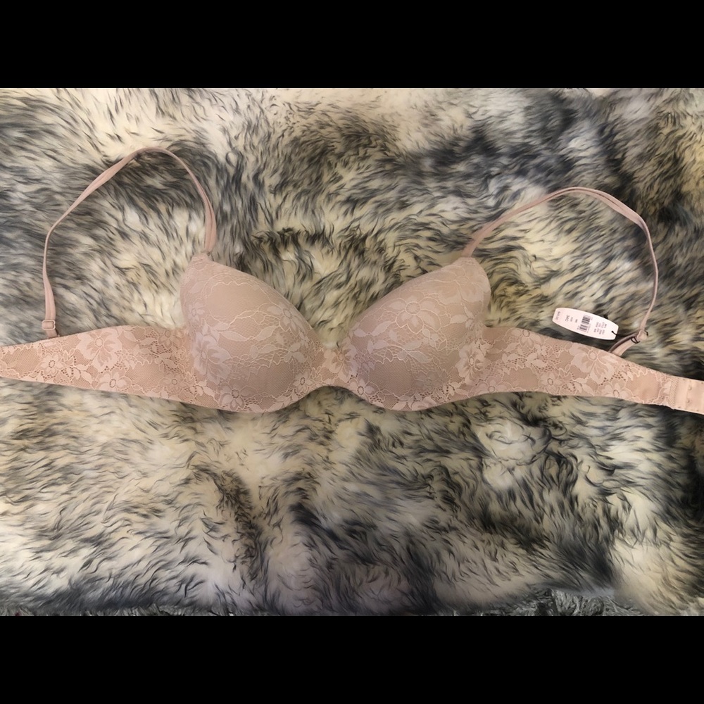 Victoria’s Secret - Angels Secret Embrace bra